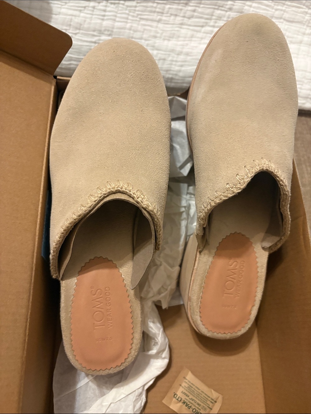 Women’s Toms Addison Clogs Oatmeal Premium Suede